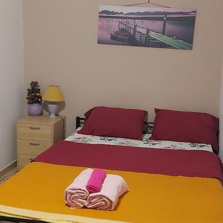 Вілла Airport Friendly House 2 Артеміда Екстер'єр фото